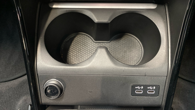 BMW 2 Series 225e xDrive Luxury 5dr DCT Hatchback